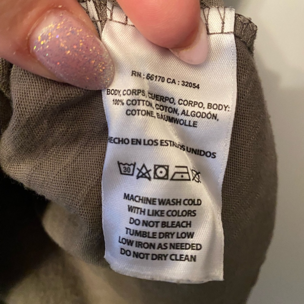 ANTHROPOLOGIE- The Classic crew neck Tee by T.LA - Picture 3 of 5